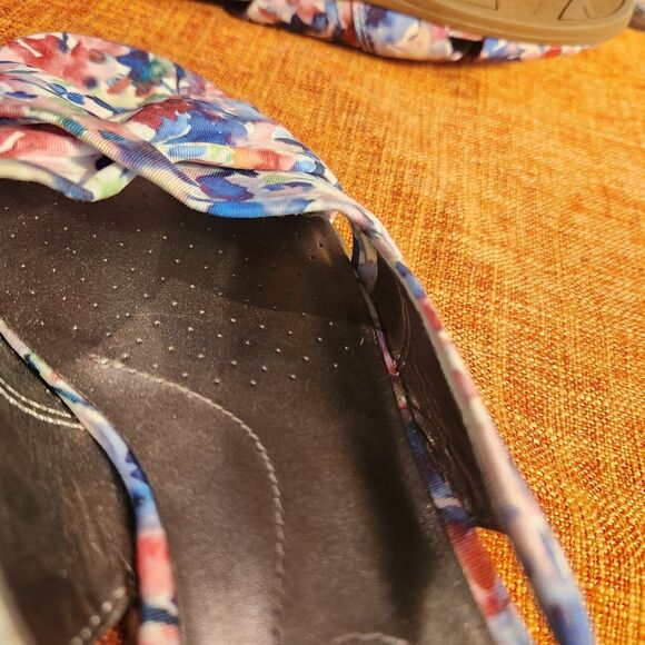 Life Stride Floral Women's Slingback Wedge Sandals Size 8 Mimosa - Picture 8 of 10